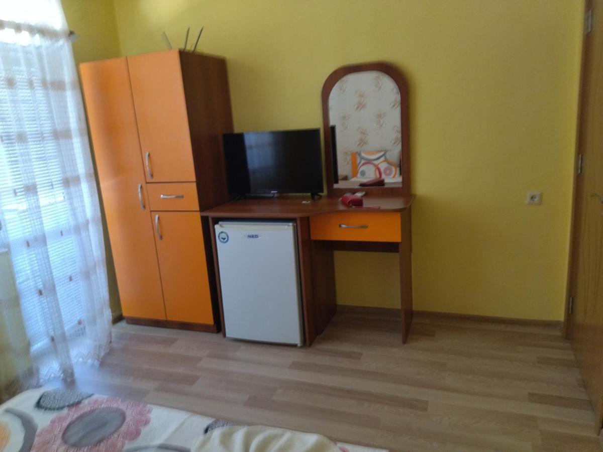 Отель Фамилна къща Джоко Китен Экстерьер фото